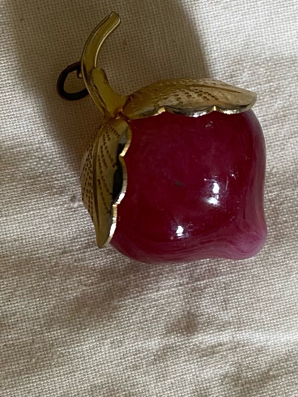 Vintage Strawberry Pendant with Gold-Tone Leaves